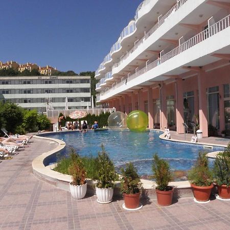 Hotel Fregata คราเนโว ภายนอก รูปภาพ