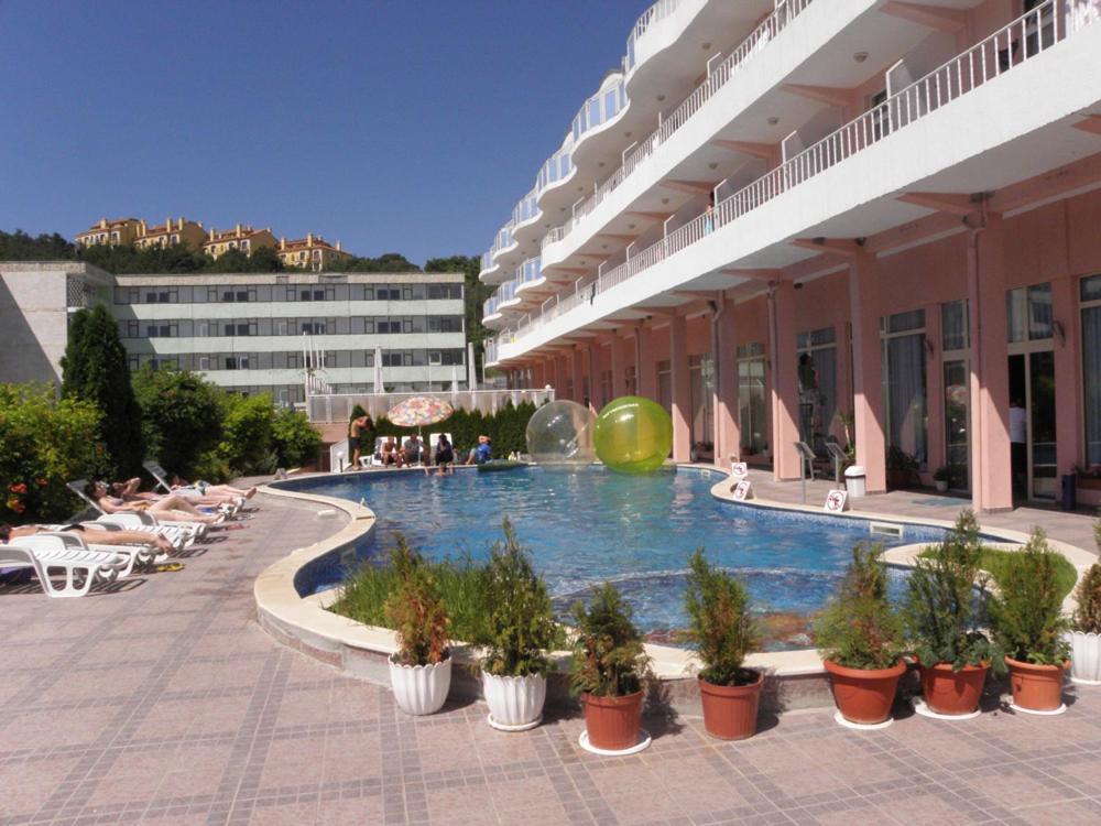Hotel Fregata คราเนโว ภายนอก รูปภาพ